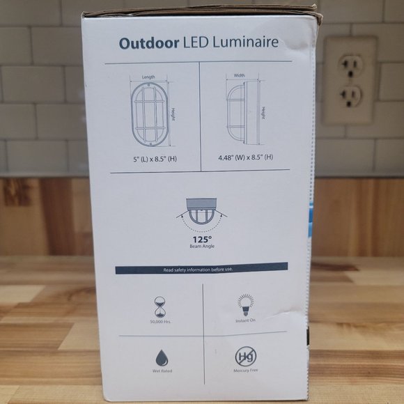 Euri Bulkhead Wall Light LED Cool White Outdoor Non Dimmable Lighting - Picture 2 of 4